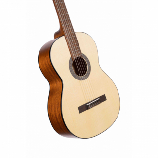 Gitarr Nylonsträngad Cort 4/4 AC100OP i gruppen Instrument & tillbehör / Gitarr, elgitarr och gitalele hos musikskolan.se (206150)