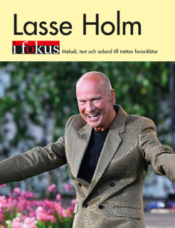Lasse Holm i fokus i gruppen Noter & böcker / Sång och kör / Artistalbum hos musikskolan.se (9789189852037)