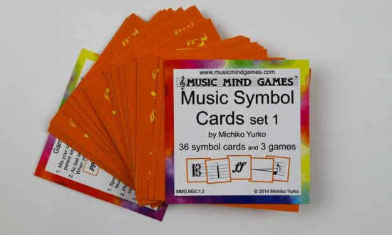 Öppnad kortlek med Music Mind Games musiksymboler. Orangea baksidor.