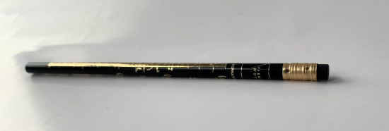 Blyertspenna svart med sudd